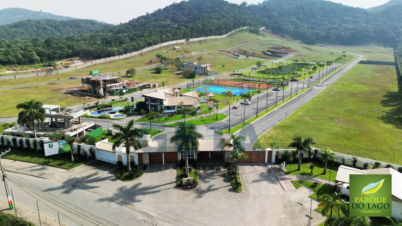 Casa Fênix – Parque do Lago, Camboriú