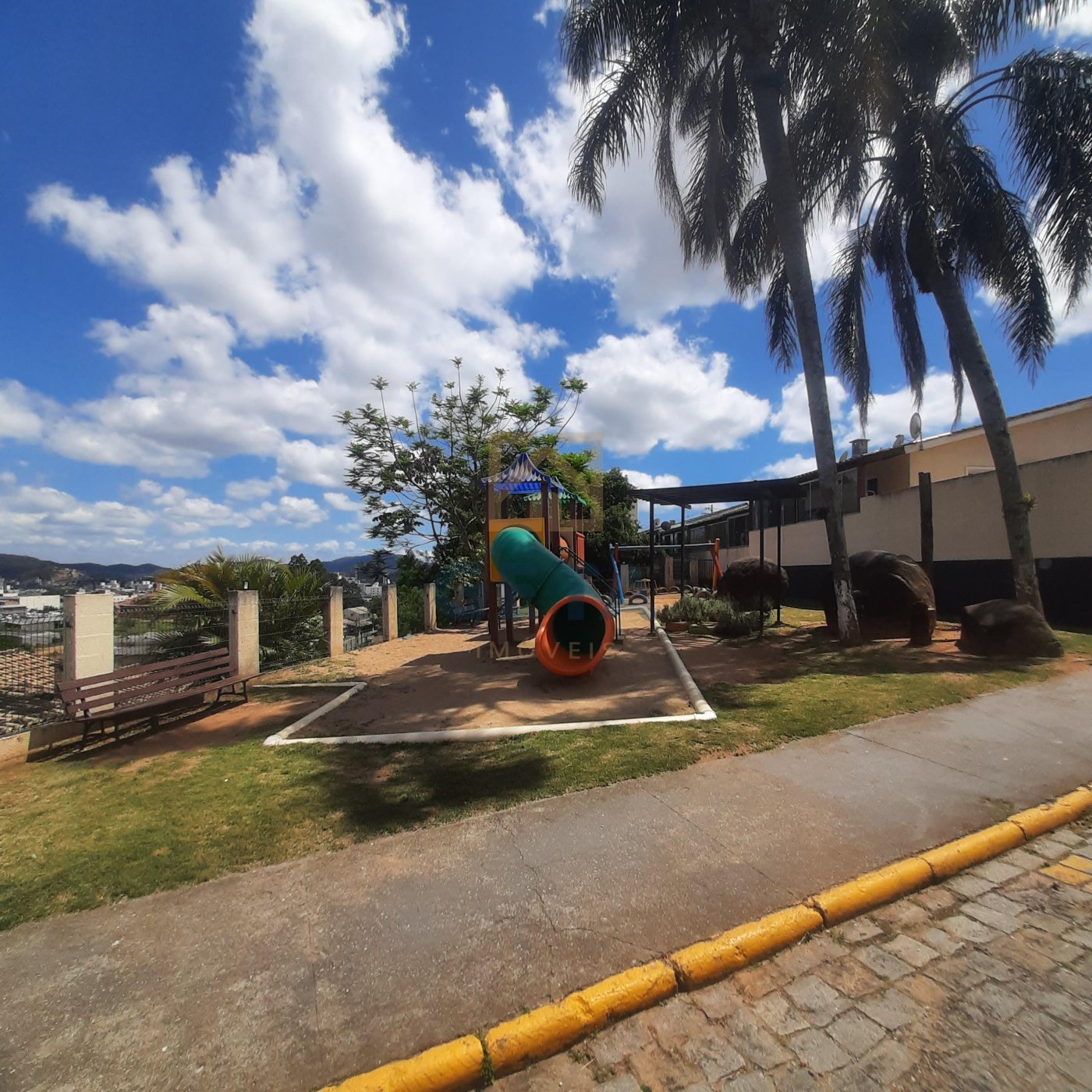 Apartamento 2 quartos para Venda no bairro Lídia Duarte em Camboriú