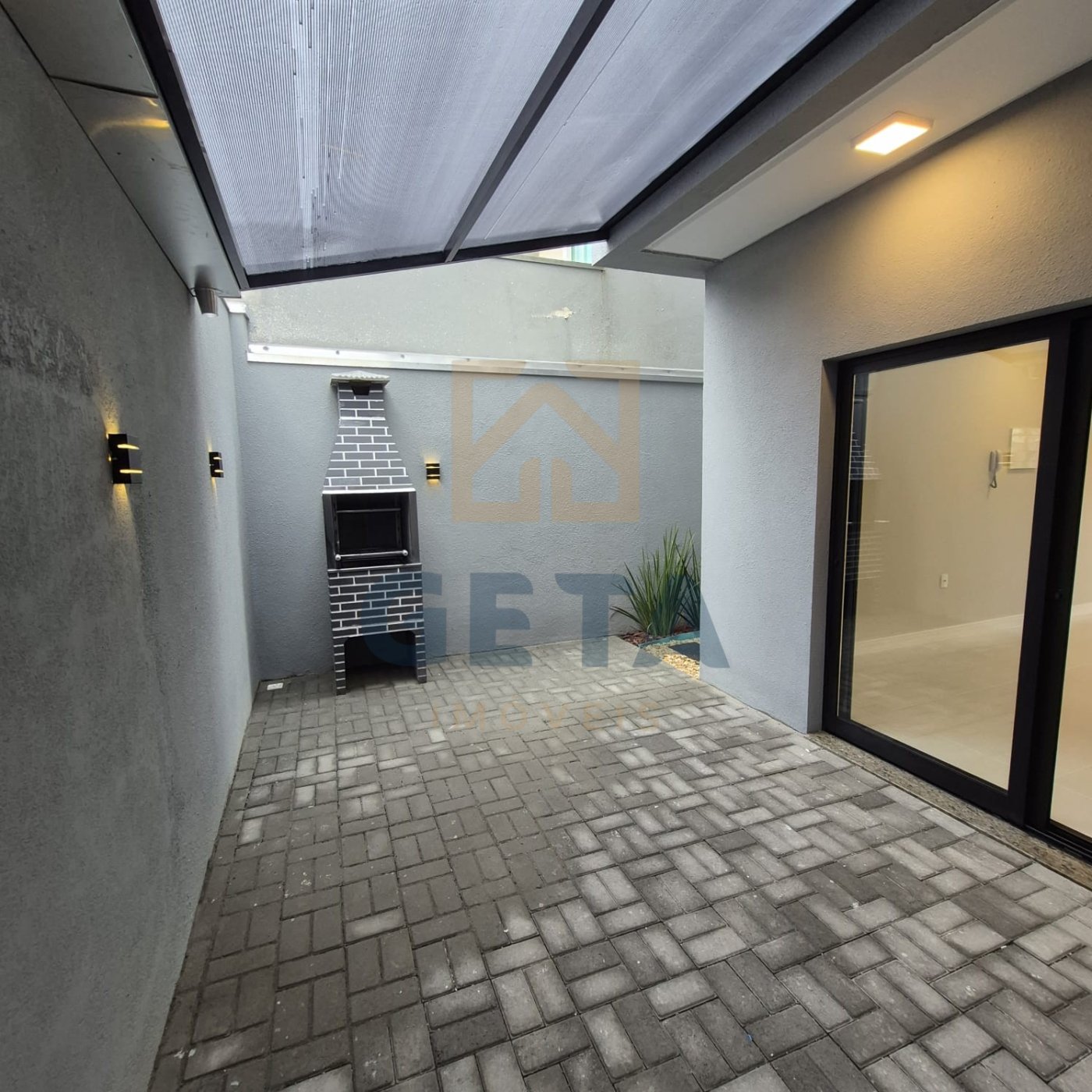 🏡✨ SOBRADOS DE ALTO PADRÃO NO BAIRRO SANTA REGINA — CAMBORIÚ