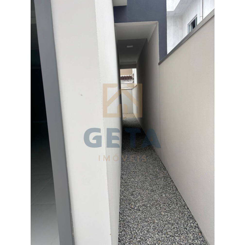 Sobrado 2 suítes para Venda no bairro Rio Pequeno em Camboriú
