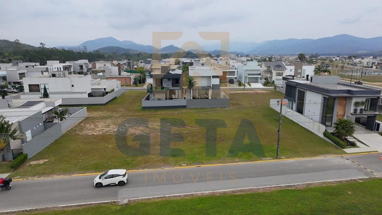 Terreno para Venda no caledônia em Camboriú