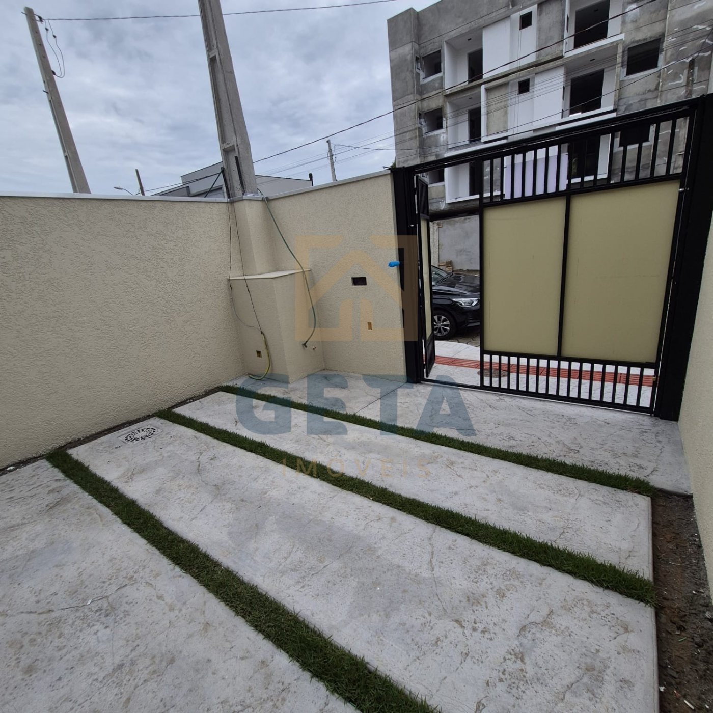 Casa semi mobiliada em Camboriú – pronta para morar!