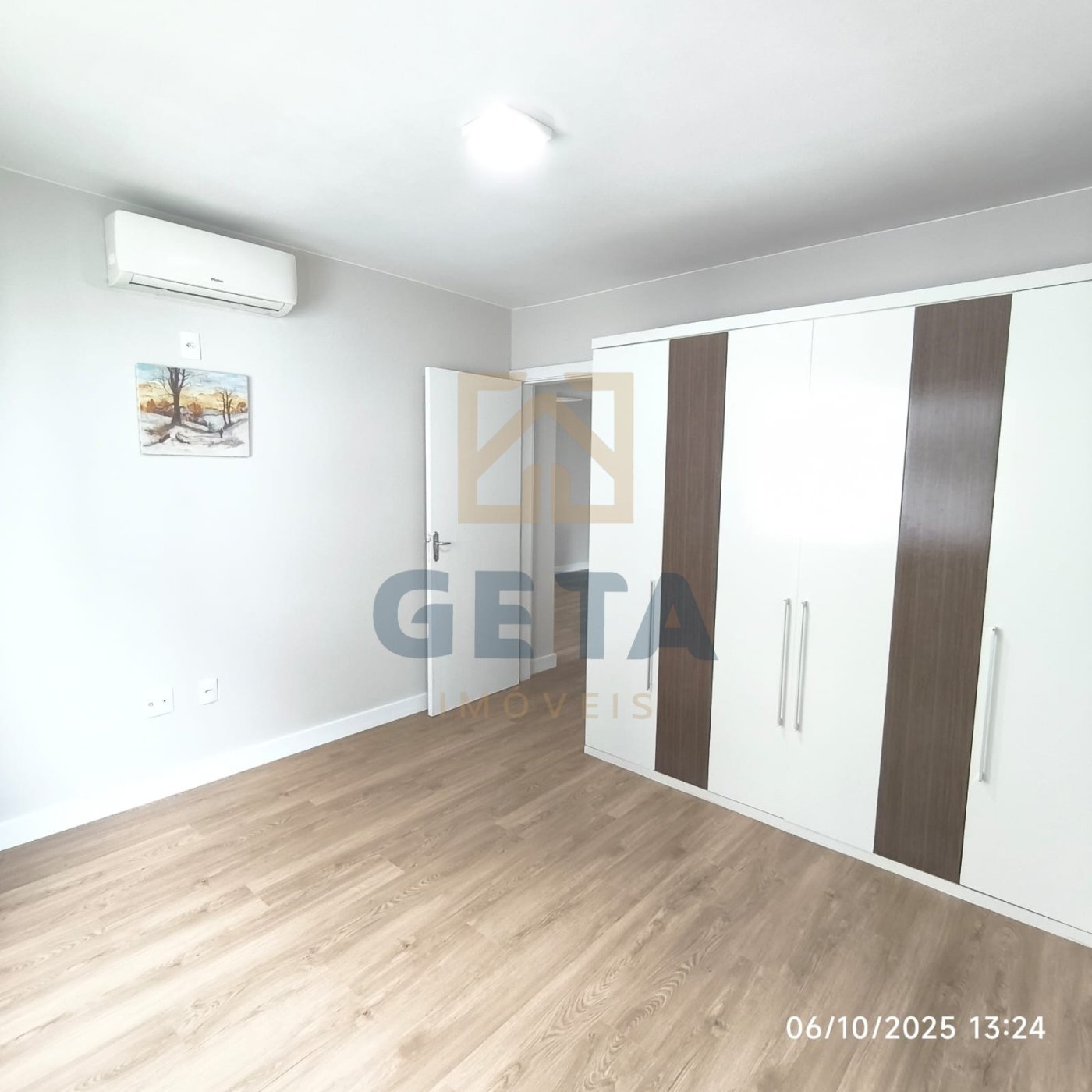 Apartamento à venda no Residencial Maria Helena — Bairro Cedros, Camboriú/SC