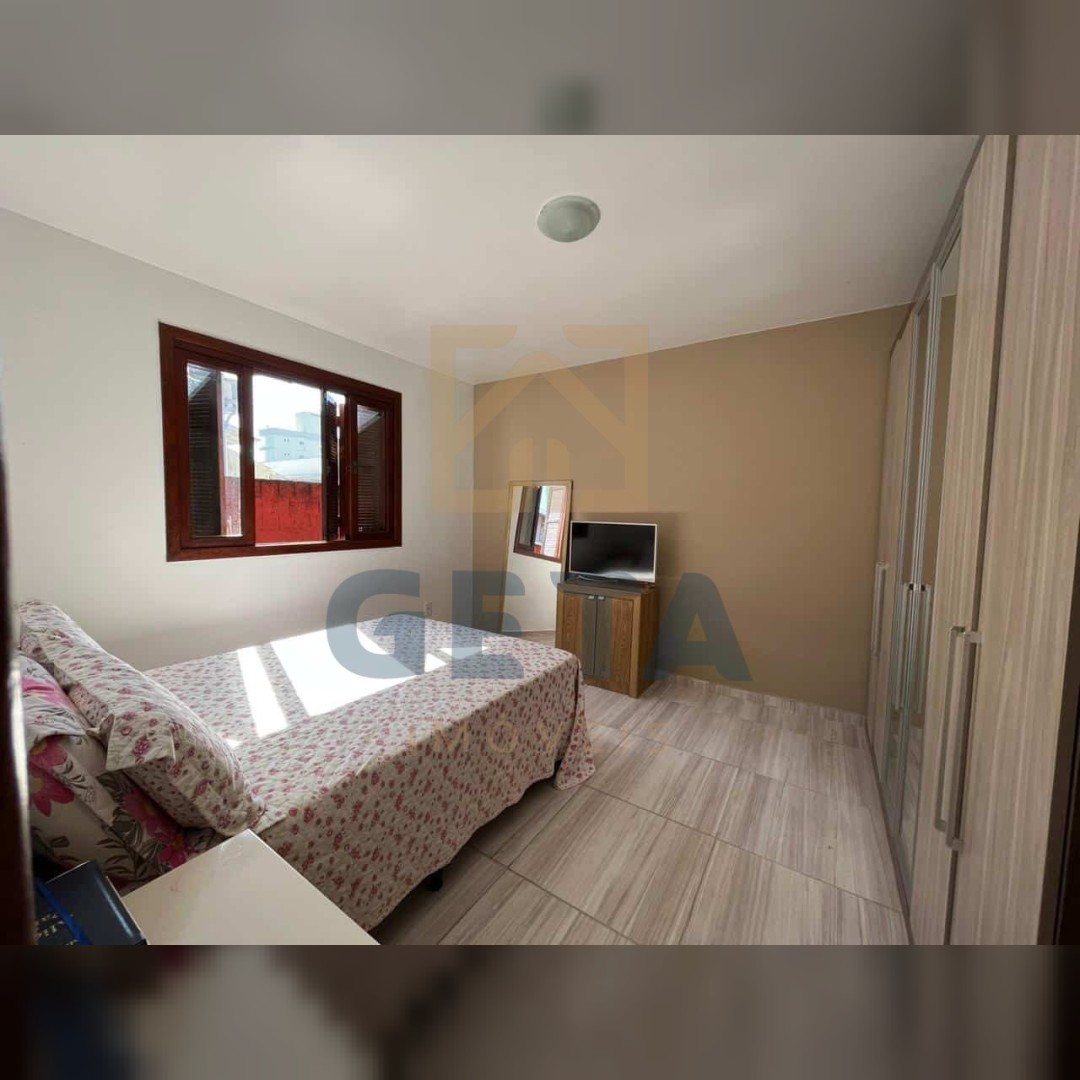 Casa 3 quartos para Venda no bairro Perequê em Porto Belo