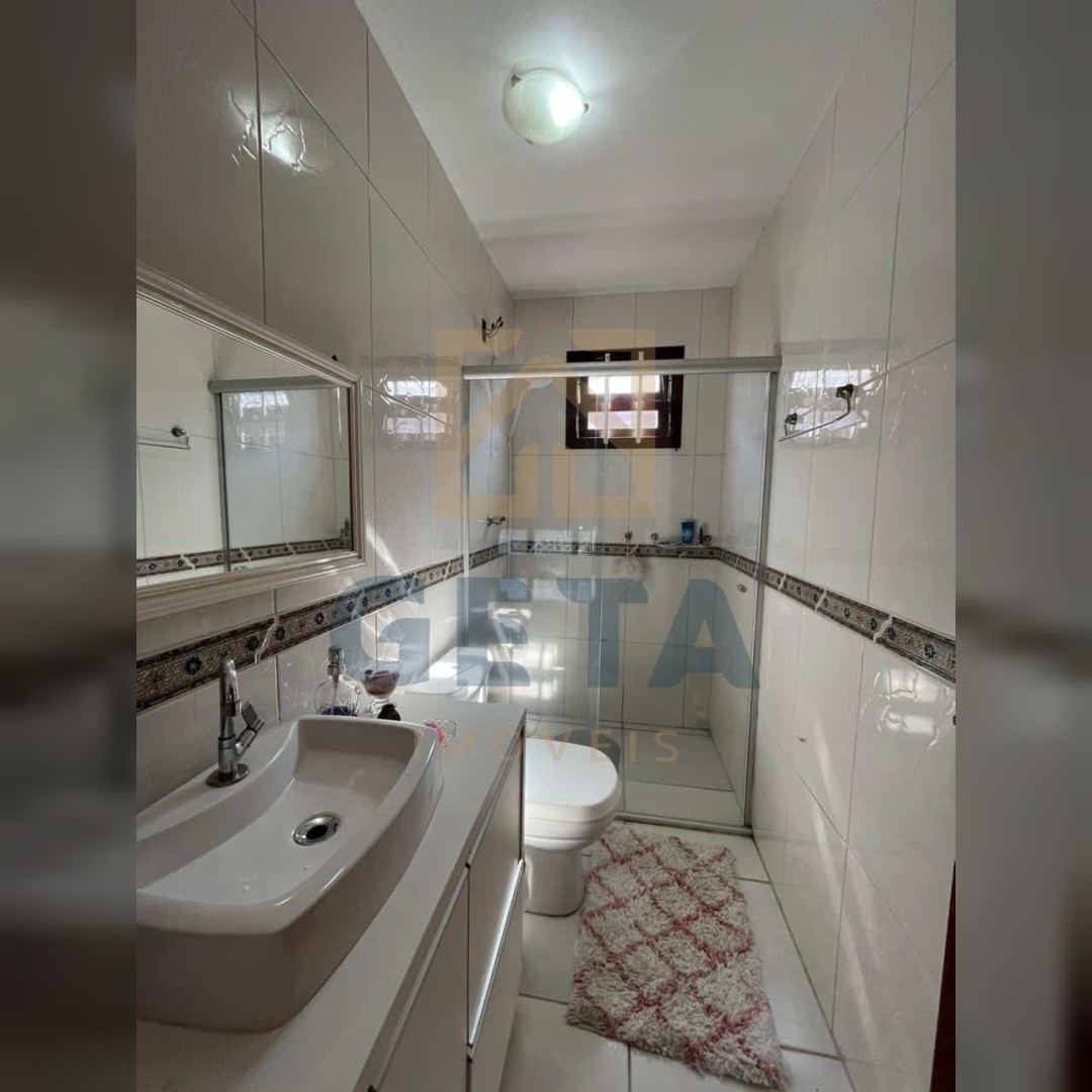 Casa 3 quartos para Venda no bairro Perequê em Porto Belo