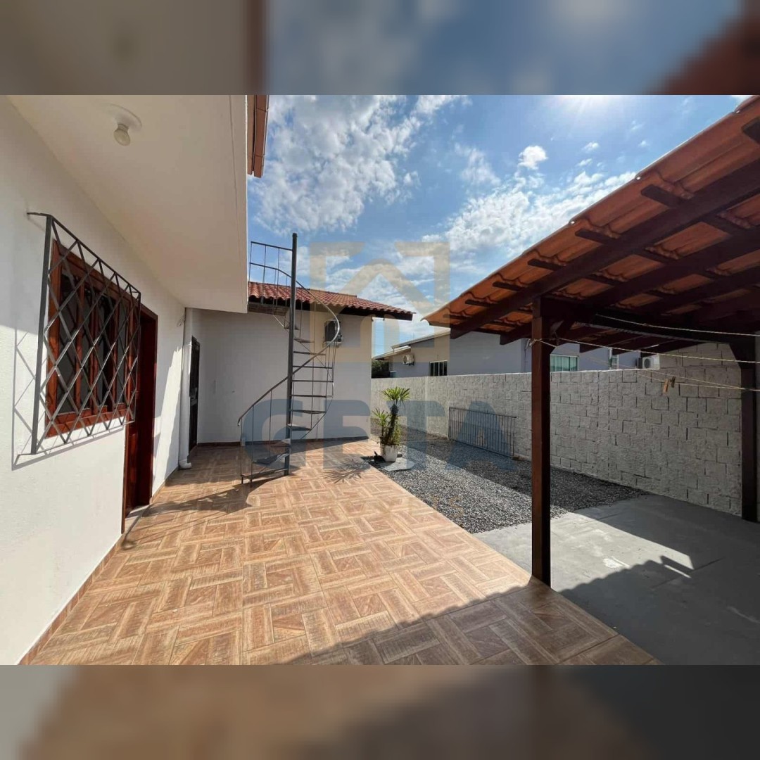 Casa 3 quartos para Venda no bairro Perequê em Porto Belo