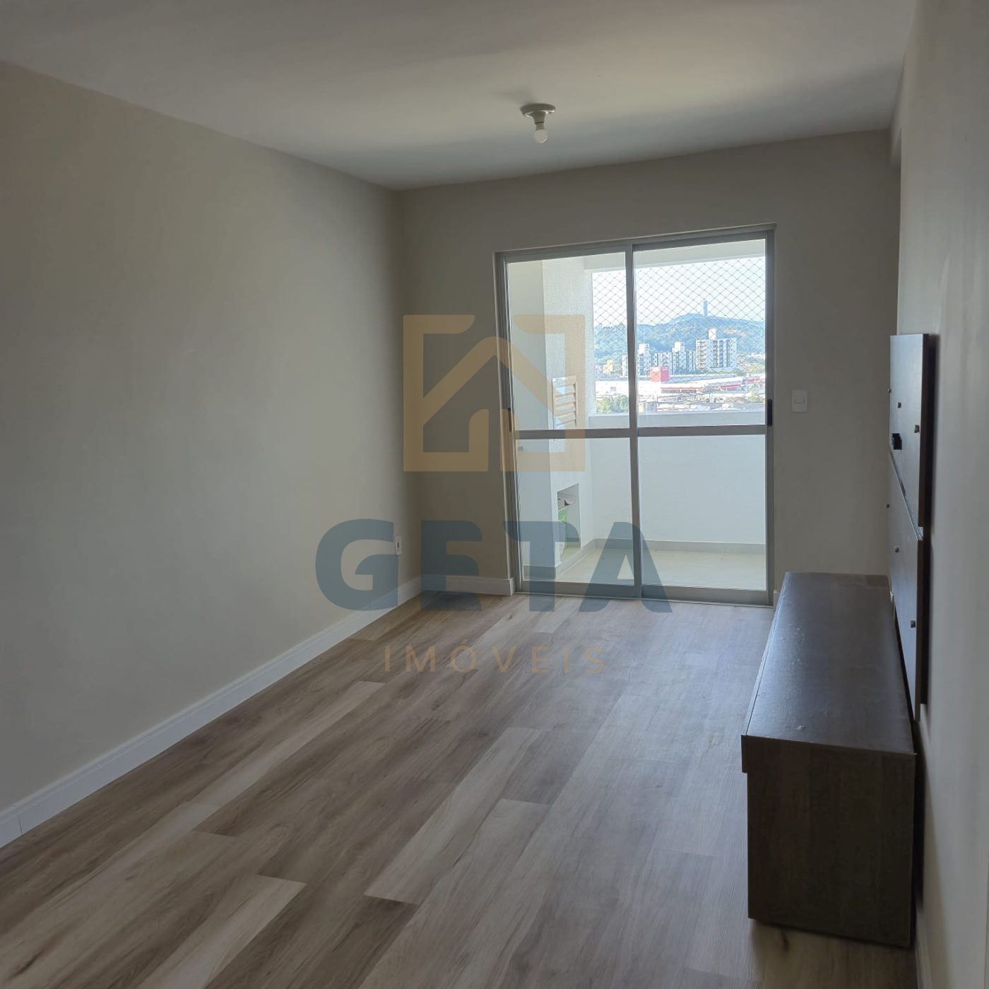 Apartamento 2 quartos para Venda no bairro Lídia Duarte em Camboriú