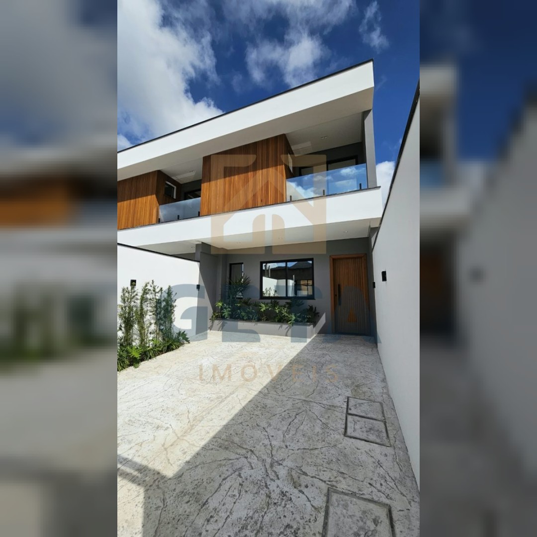 Sobrado recém-pronto no Rio Pequeno, em Camboriú