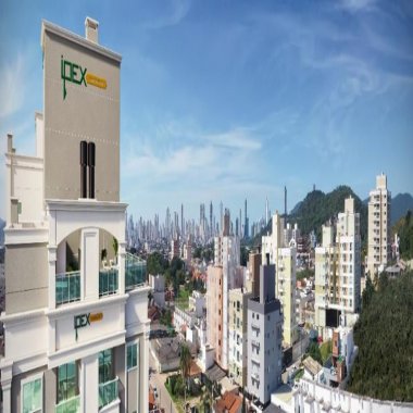 Apartamento moderno e completo com ótima localização
