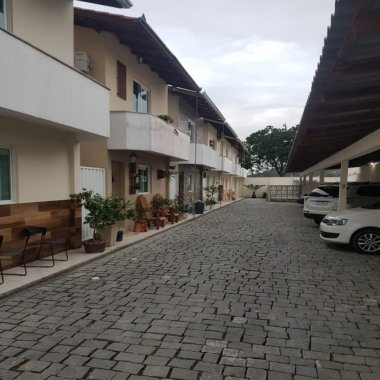 Casa 2 quartos para Venda no bairro Centro em Camboriú