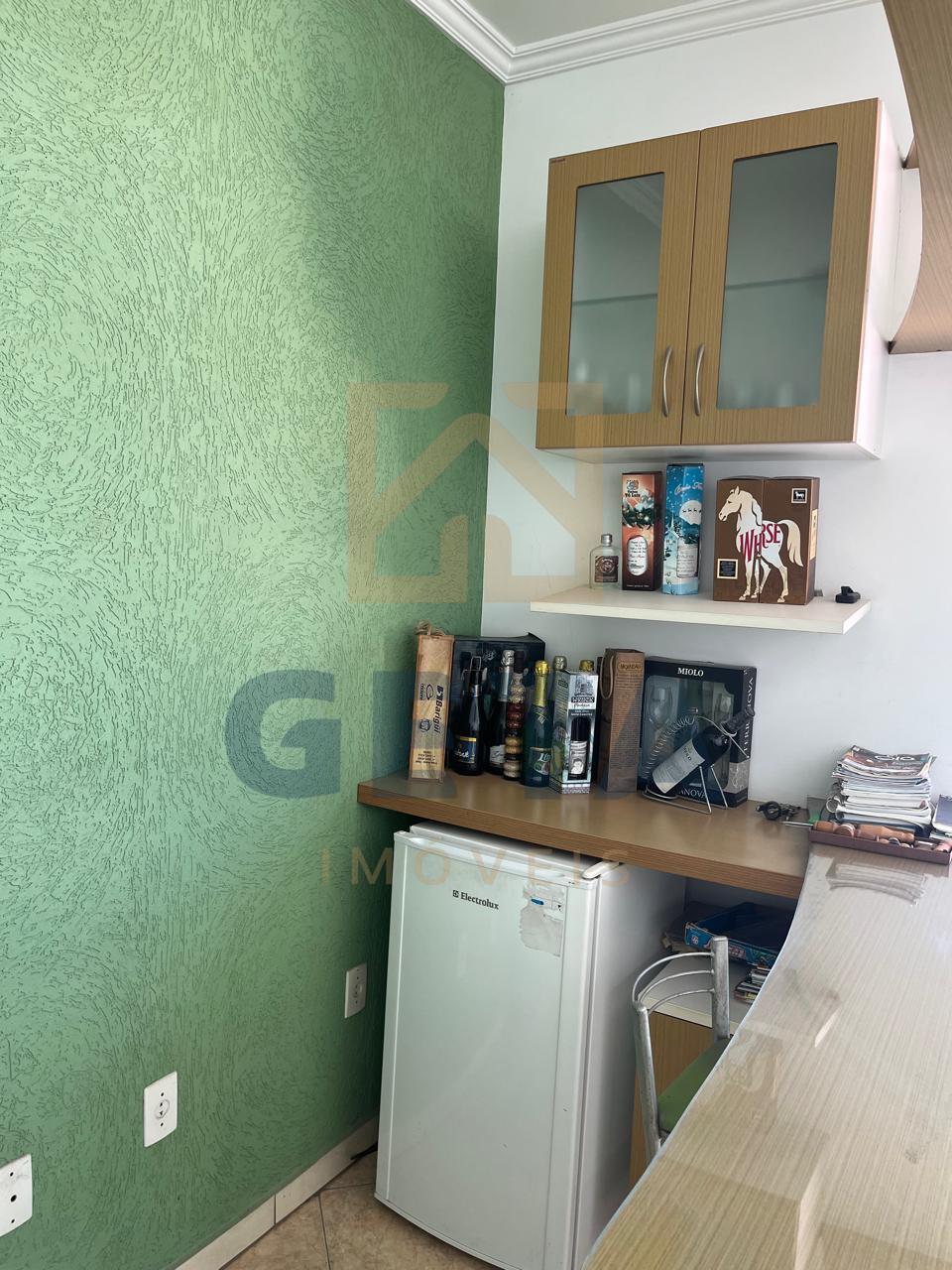 Casa com Salas Comerciais para Renda no Centro de Camboriú