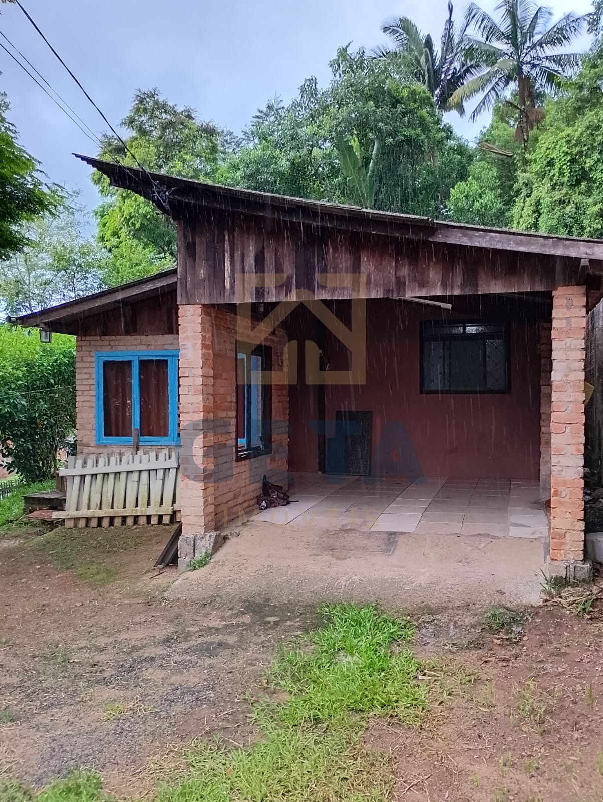 🏡 Terreno à Venda com Casa + Kitnet – Excelente Oportunidade! 